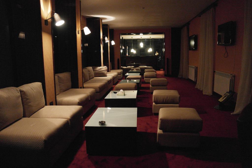 Akhtamar Hotel Cjsc Arzakan Екстер'єр фото